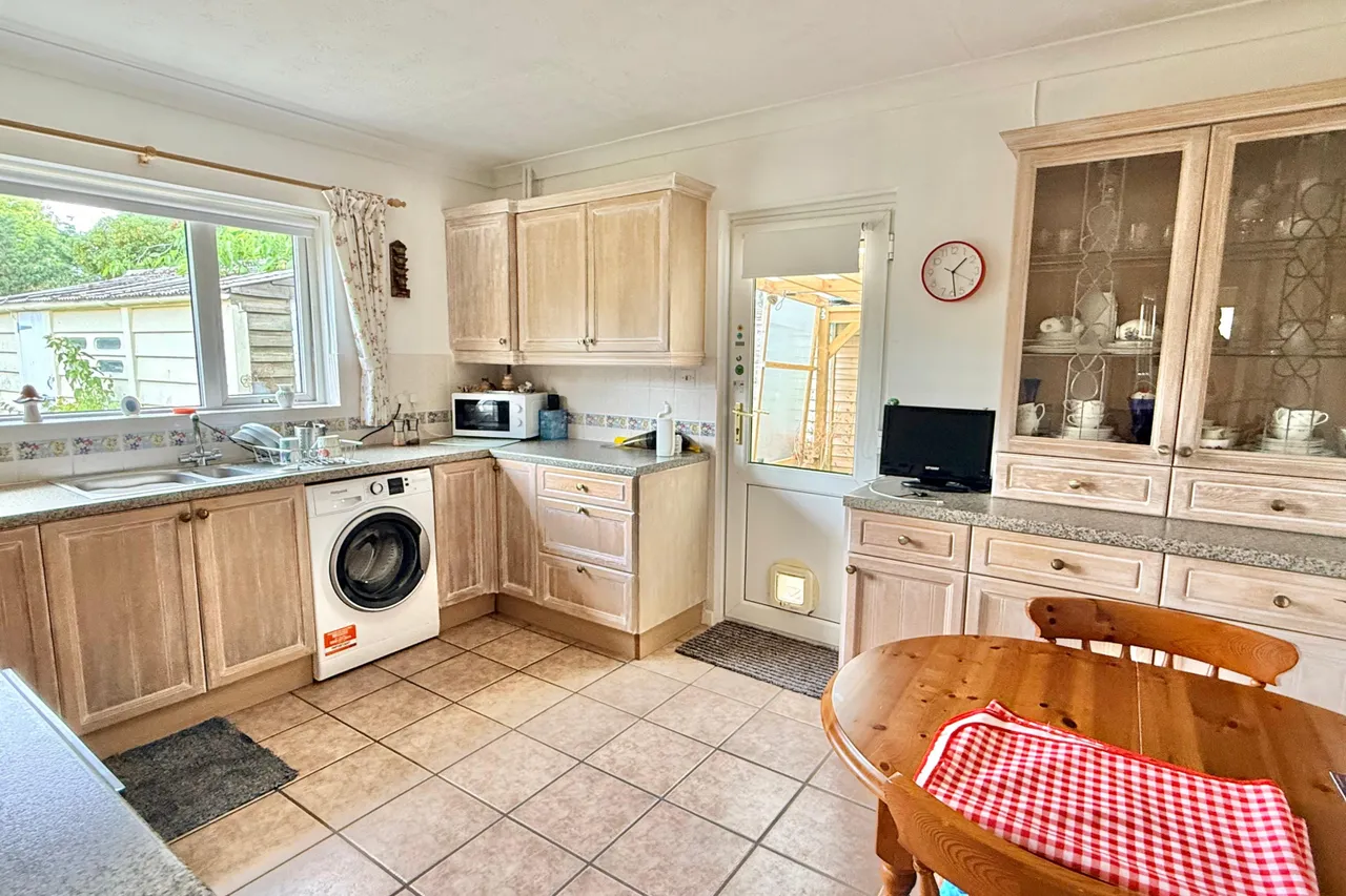 Hampton Drive, Ringwood, BH24, photo 4