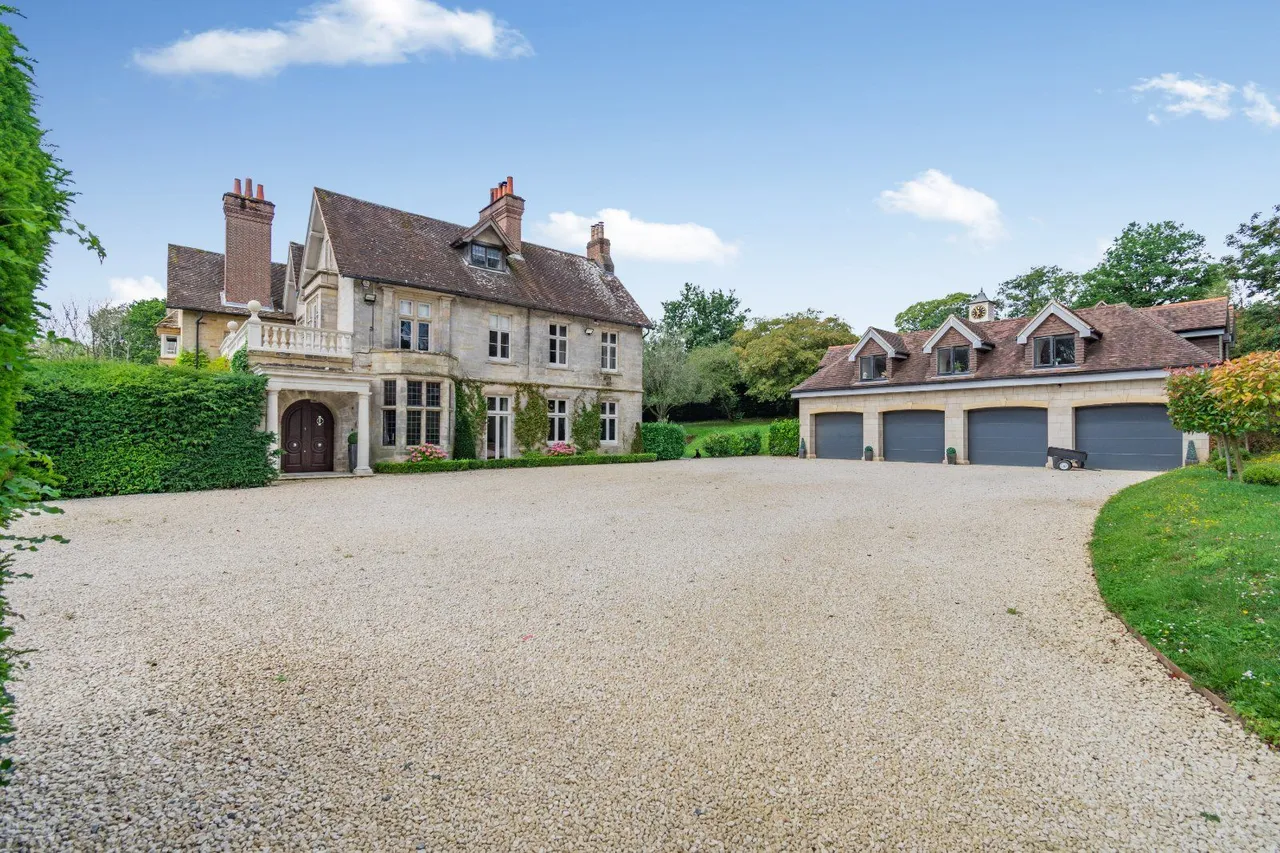 Cross Colwood Lane, Bolney, RH17, photo 20