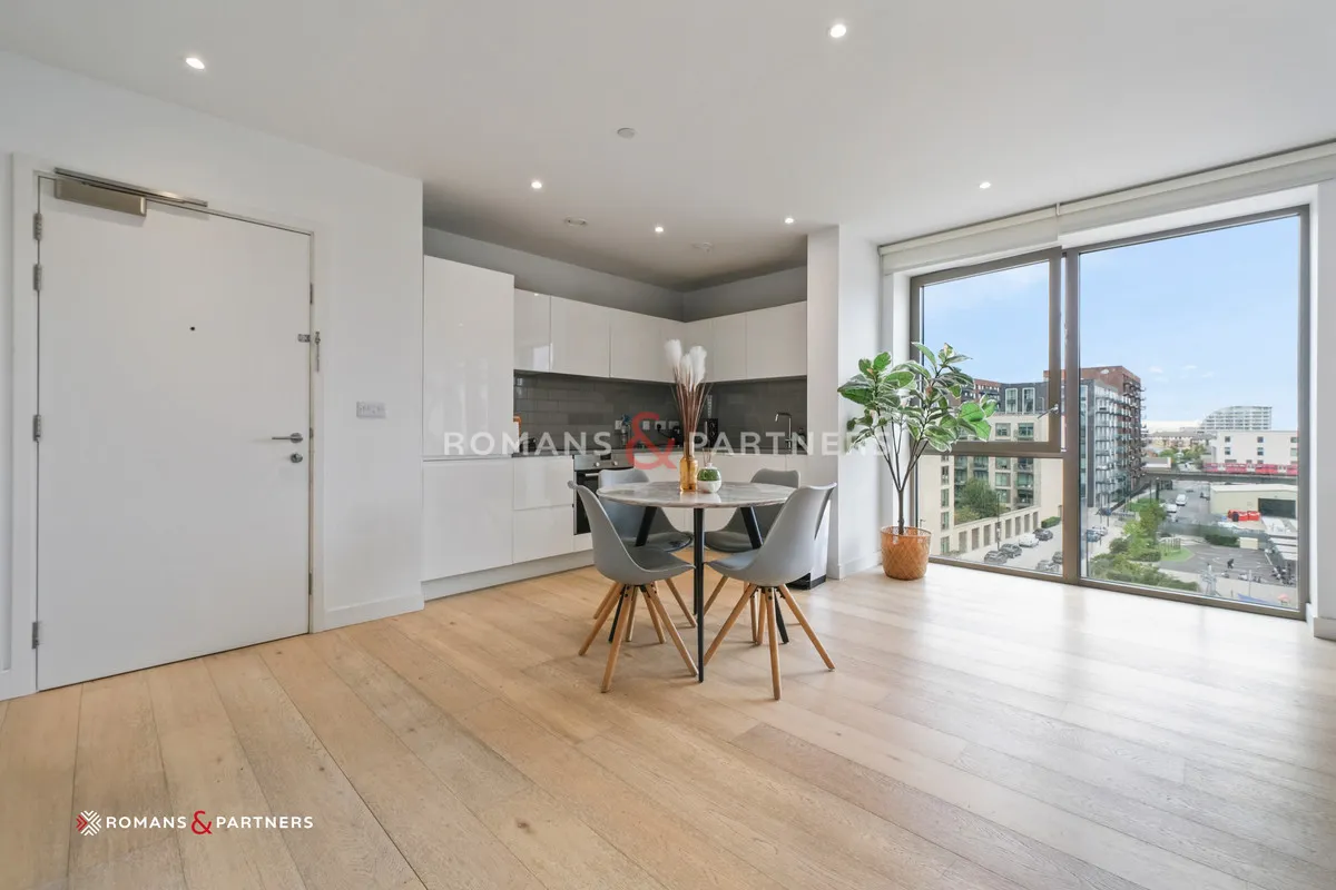 Pendant Court, Royal Wharf, E16, photo 5