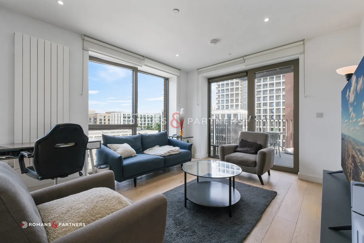 1 bed flat for sale, Pendant Court, Royal Wharf, E16