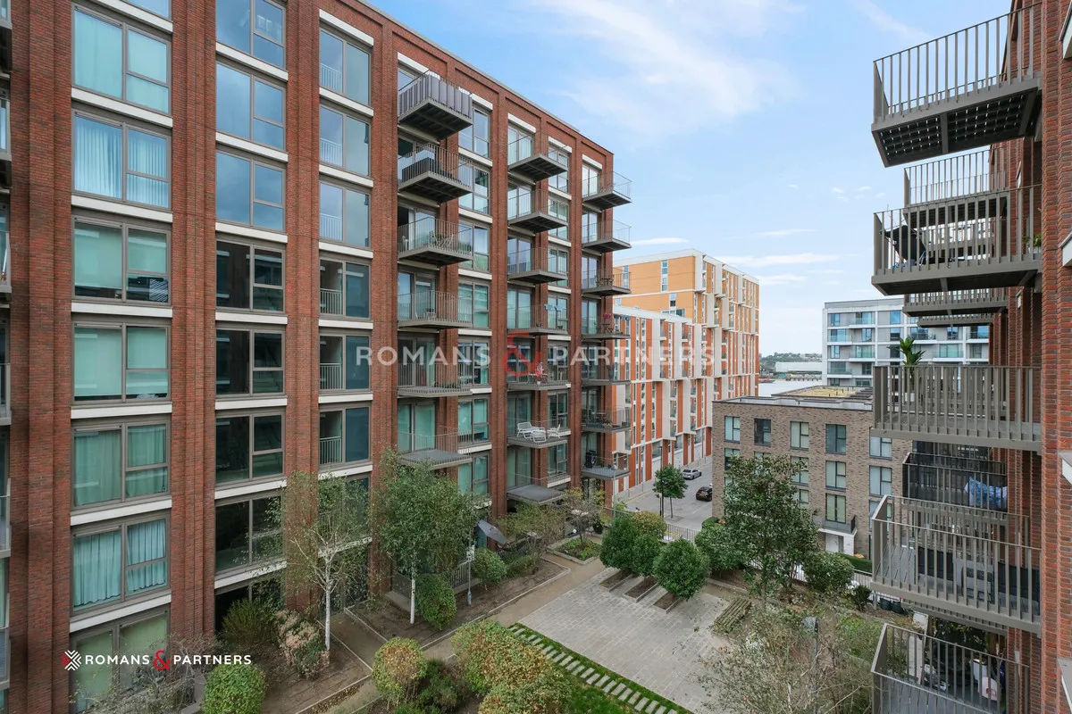 Pendant Court, Royal Wharf, E16, photo 11