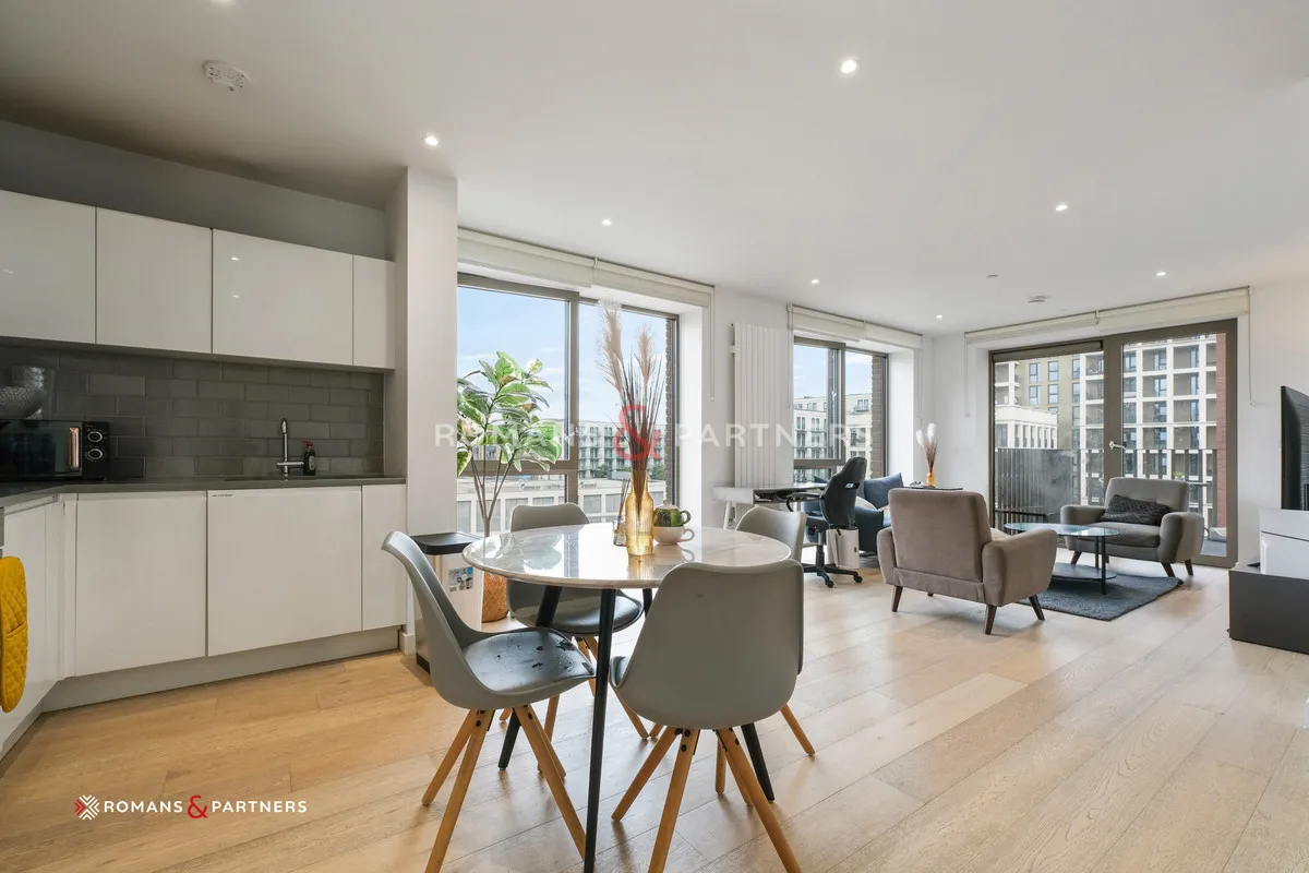 Pendant Court, Royal Wharf, E16, photo 3