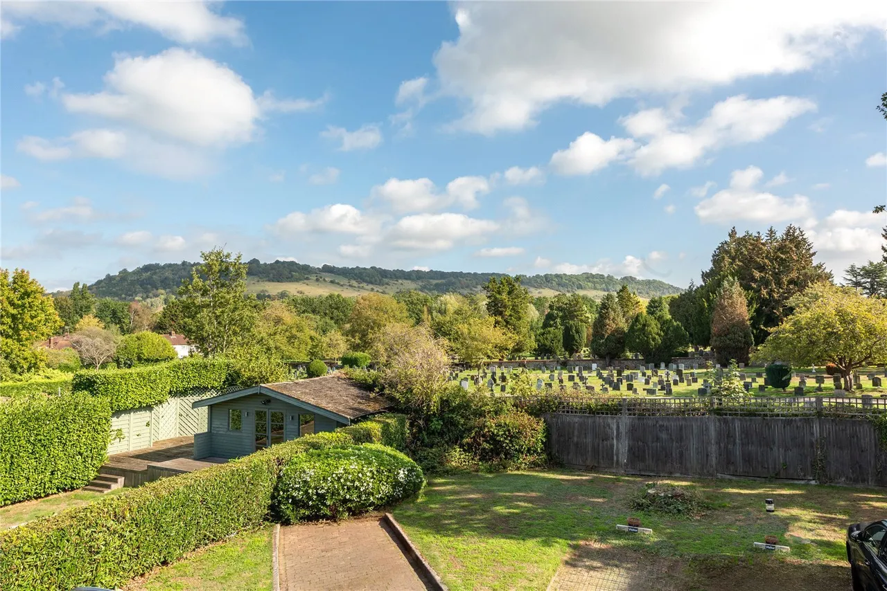 Ashurst Place, Dorking, RH4, photo 16