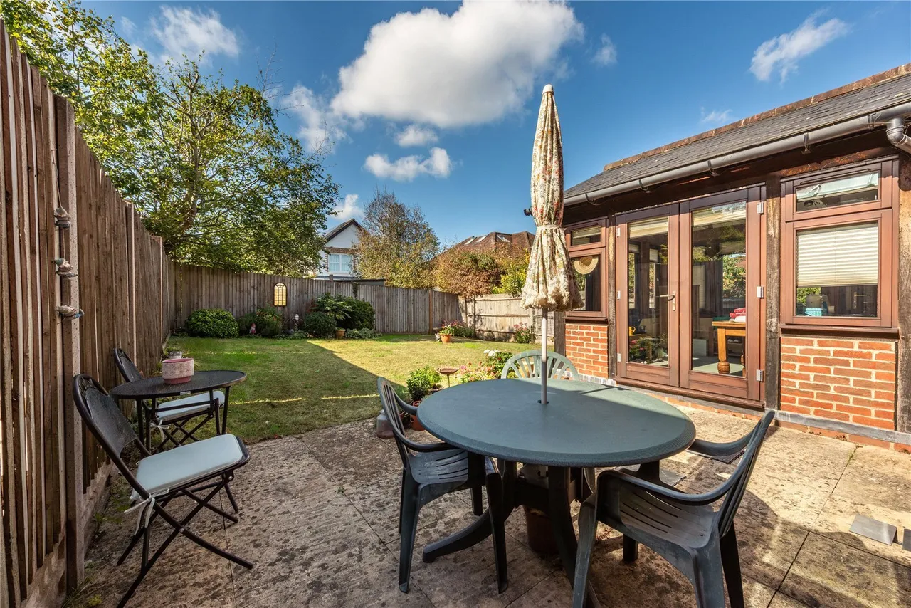 Ashurst Place, Dorking, RH4, photo 14
