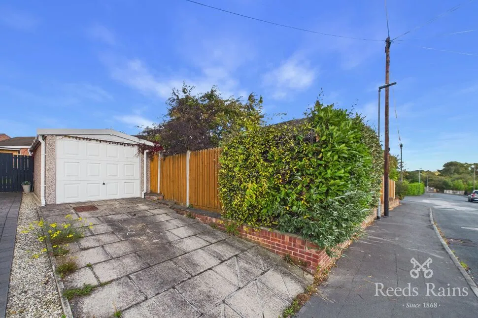 Whitley Spring Crescent, Ossett, WF5, photo 22