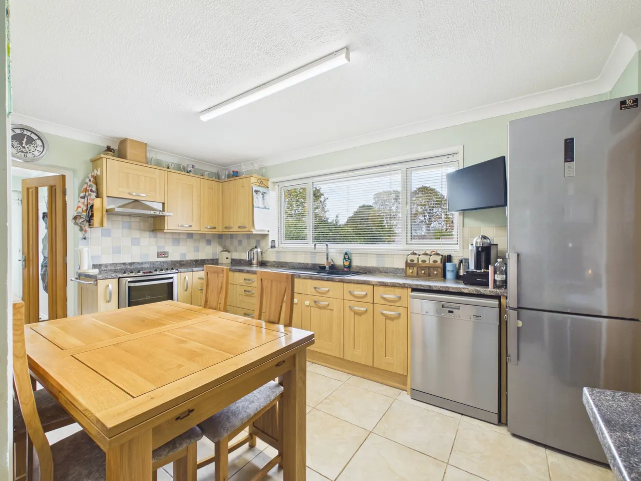 Southview Road, Westonzoyland, photo 9
