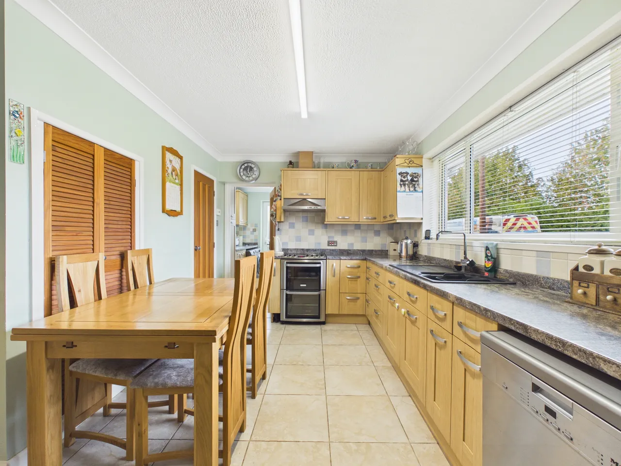 Southview Road, Westonzoyland, photo 8