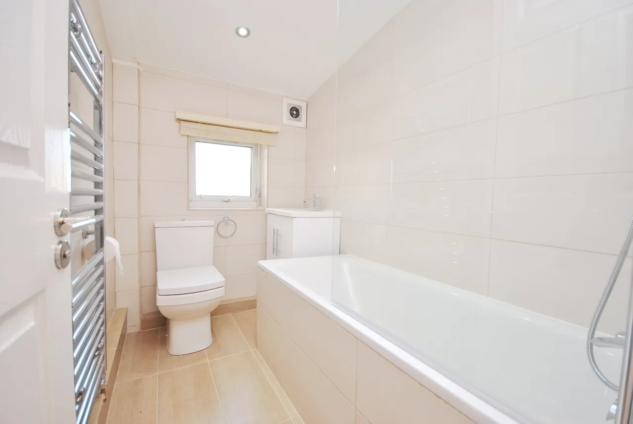 Ilderton Road, London, SE15, photo 4
