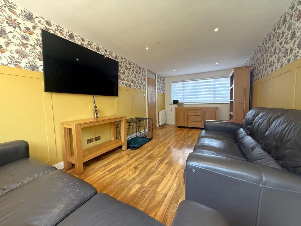 Lavender Place, Carterton, OX18, photo 4