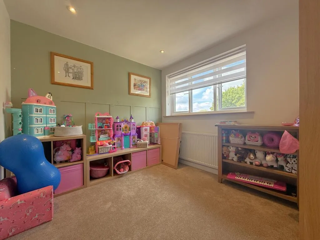 Lavender Place, Carterton, OX18, photo 11