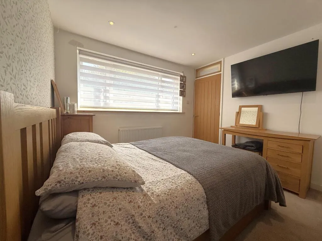 Lavender Place, Carterton, OX18, photo 7