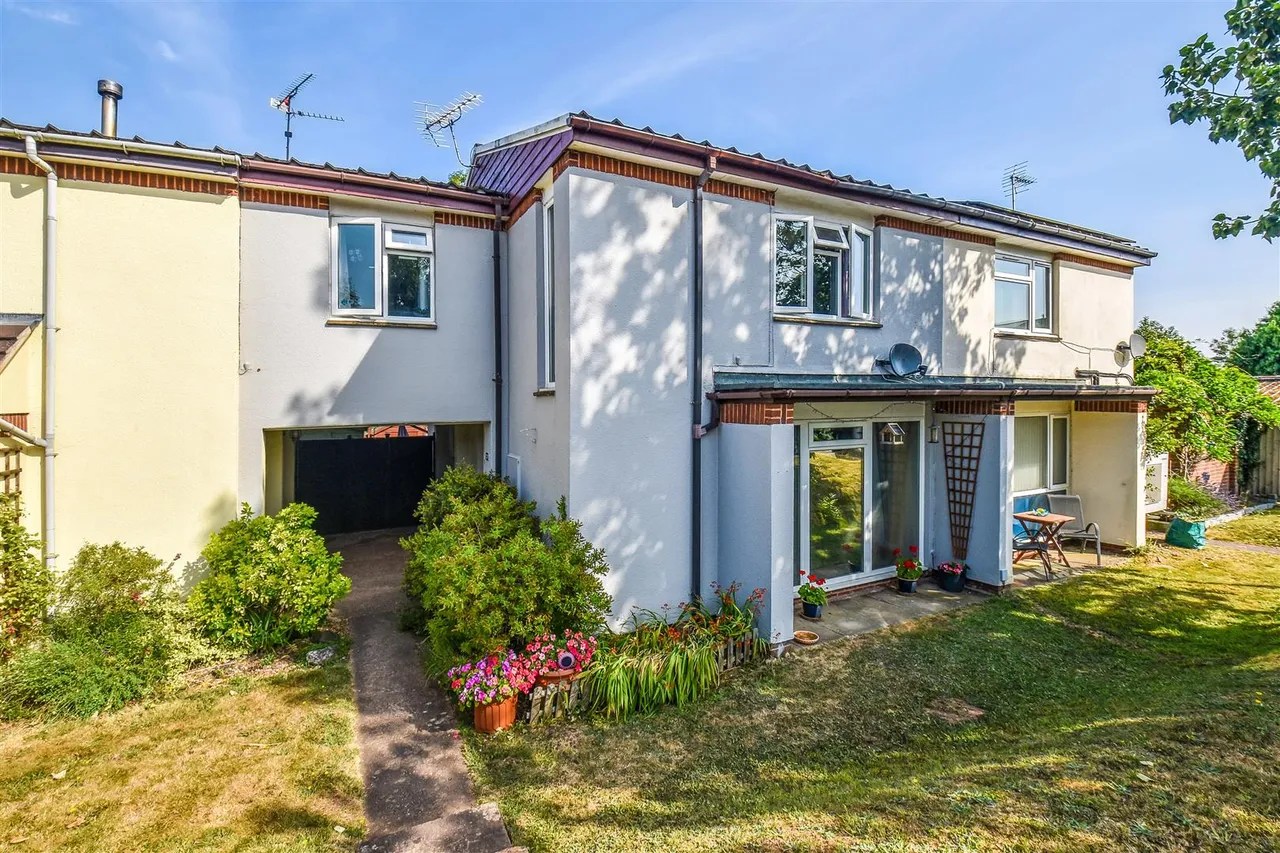 3 bed house for sale, Townlands, Willand