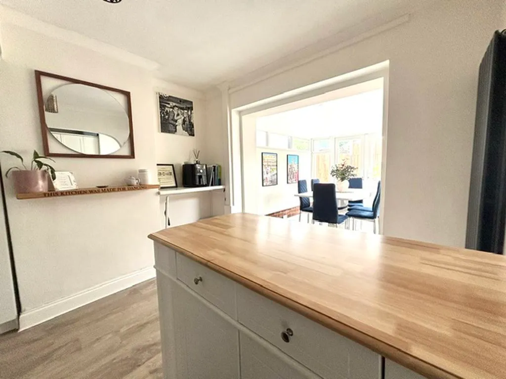 Queslett Road, Great Barr, B43, photo 7