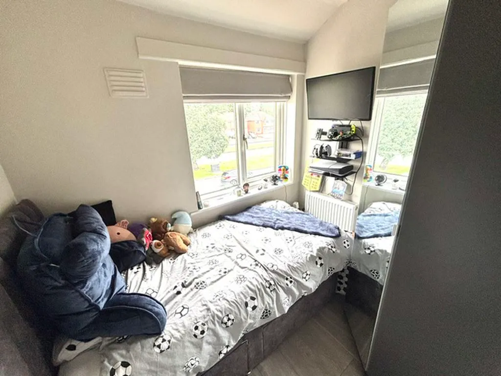 Queslett Road, Great Barr, B43, photo 11