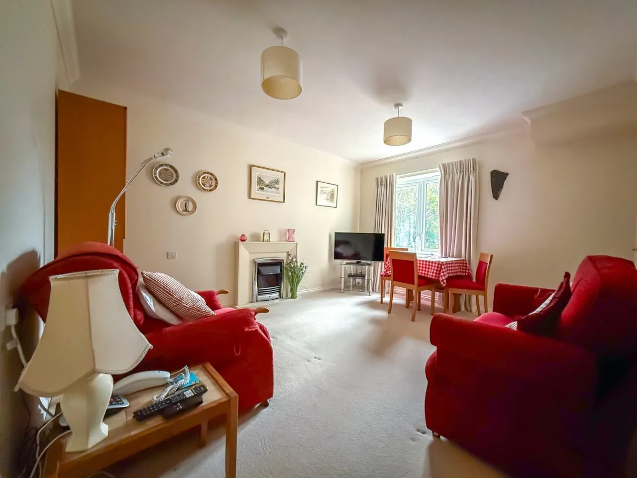 Christ Church Close, Nailsea, BS48, photo 2