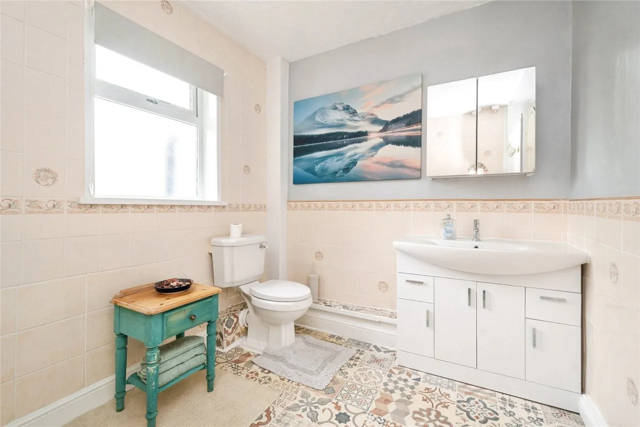 Vivian Road, Bodmin, PL31, photo 16