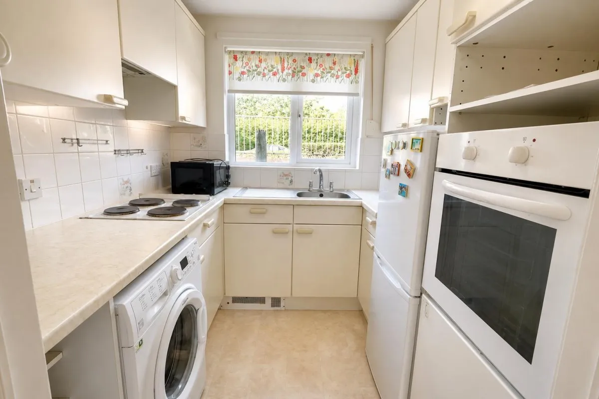 Glebe Farm Court, Up Hatherley, GL51, photo 6