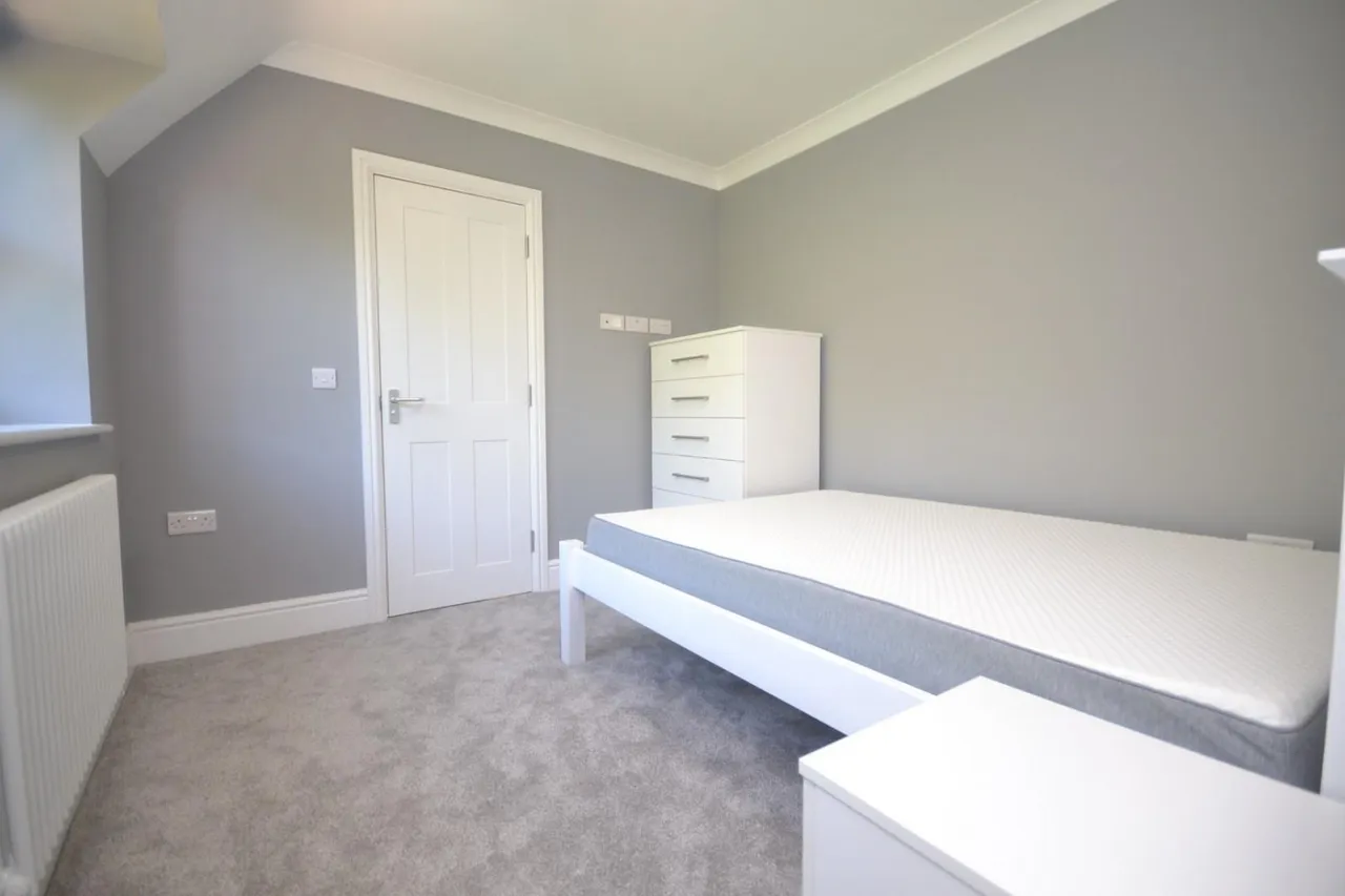 1 bed flat to rent — Shinfield Road, Reading