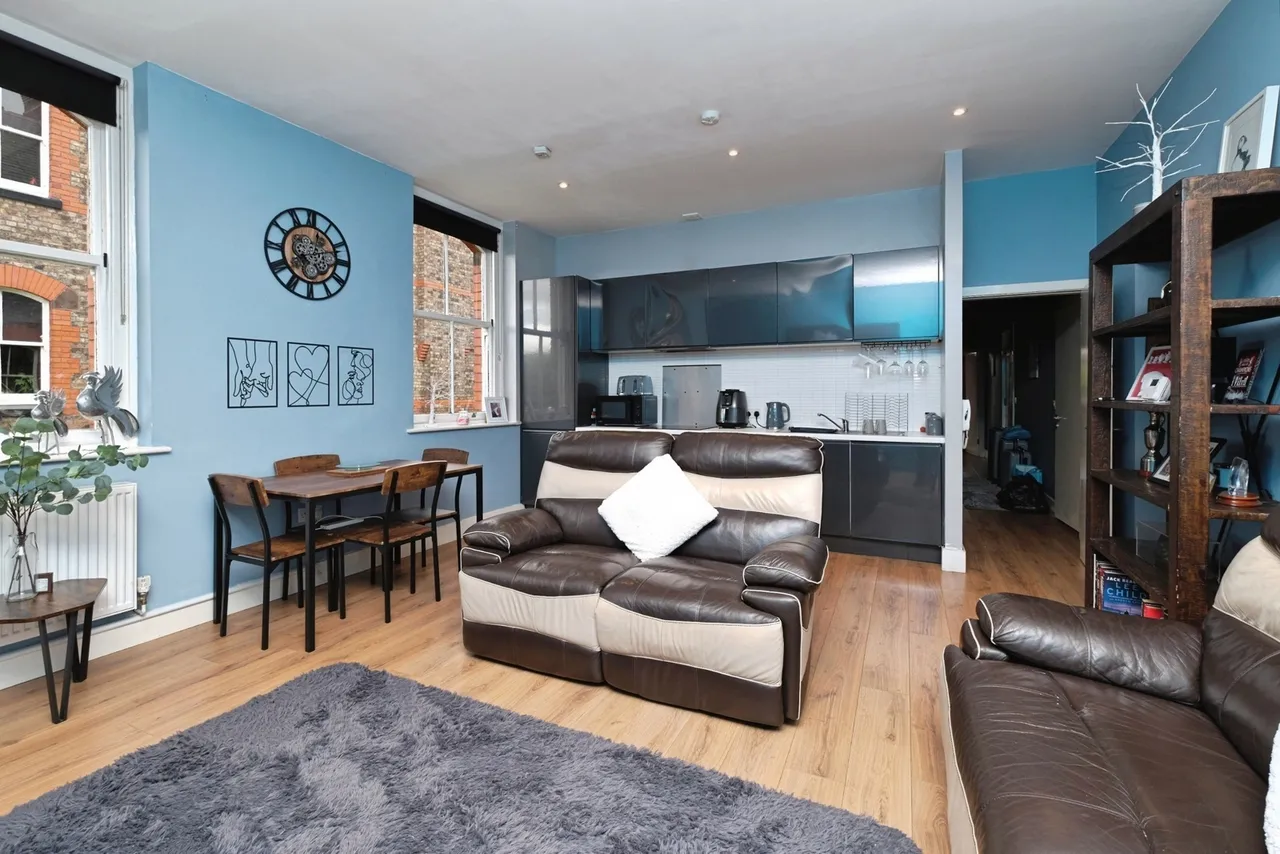 New Hall, Liverpool, L10, photo 6