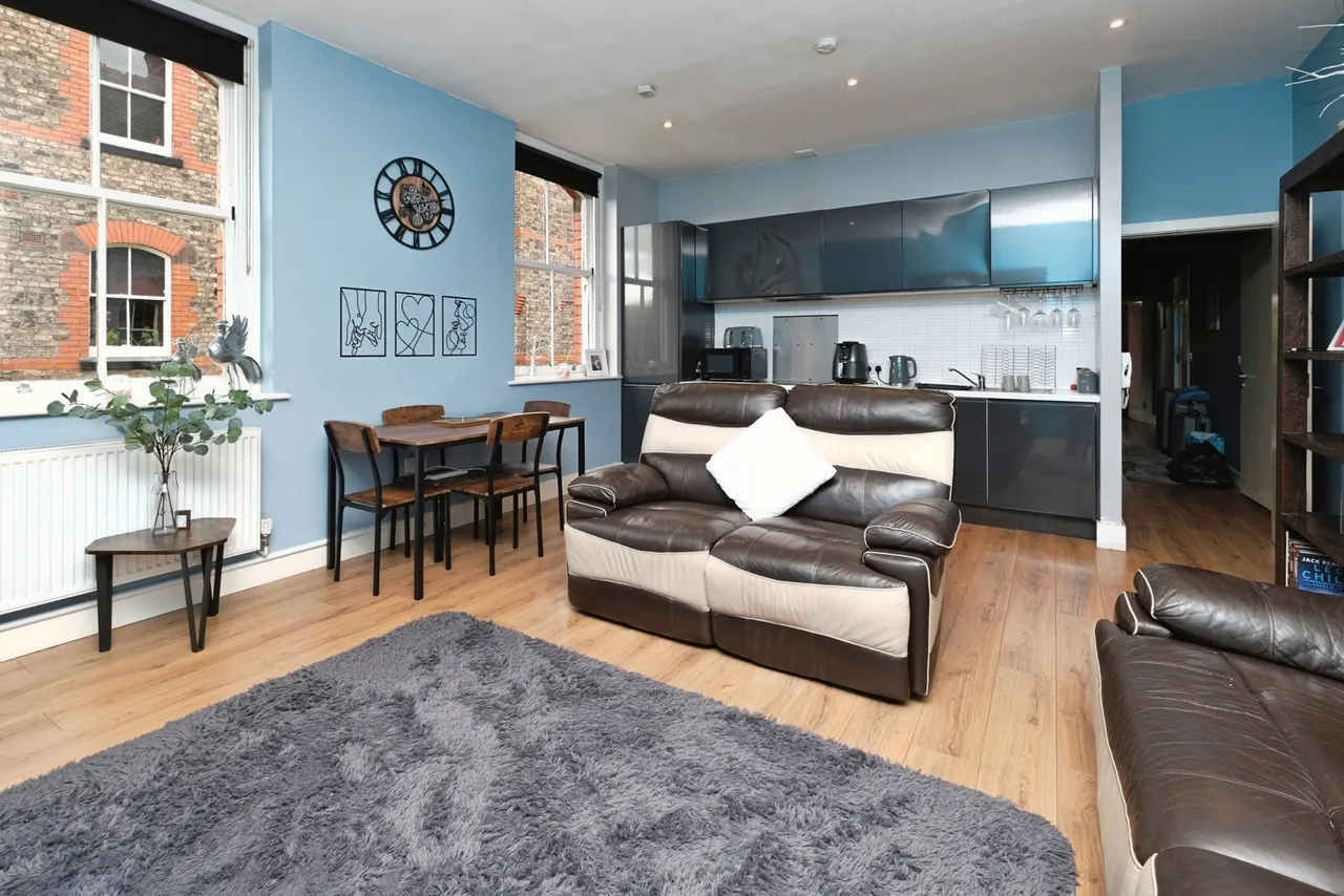 New Hall, Liverpool, L10, photo 7