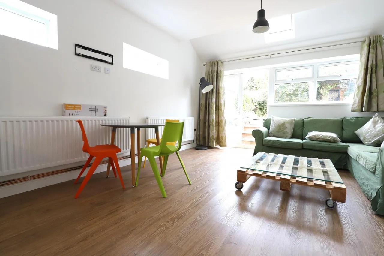 Shaw Street, Newcastle-under-Lyme, ST5, photo 6
