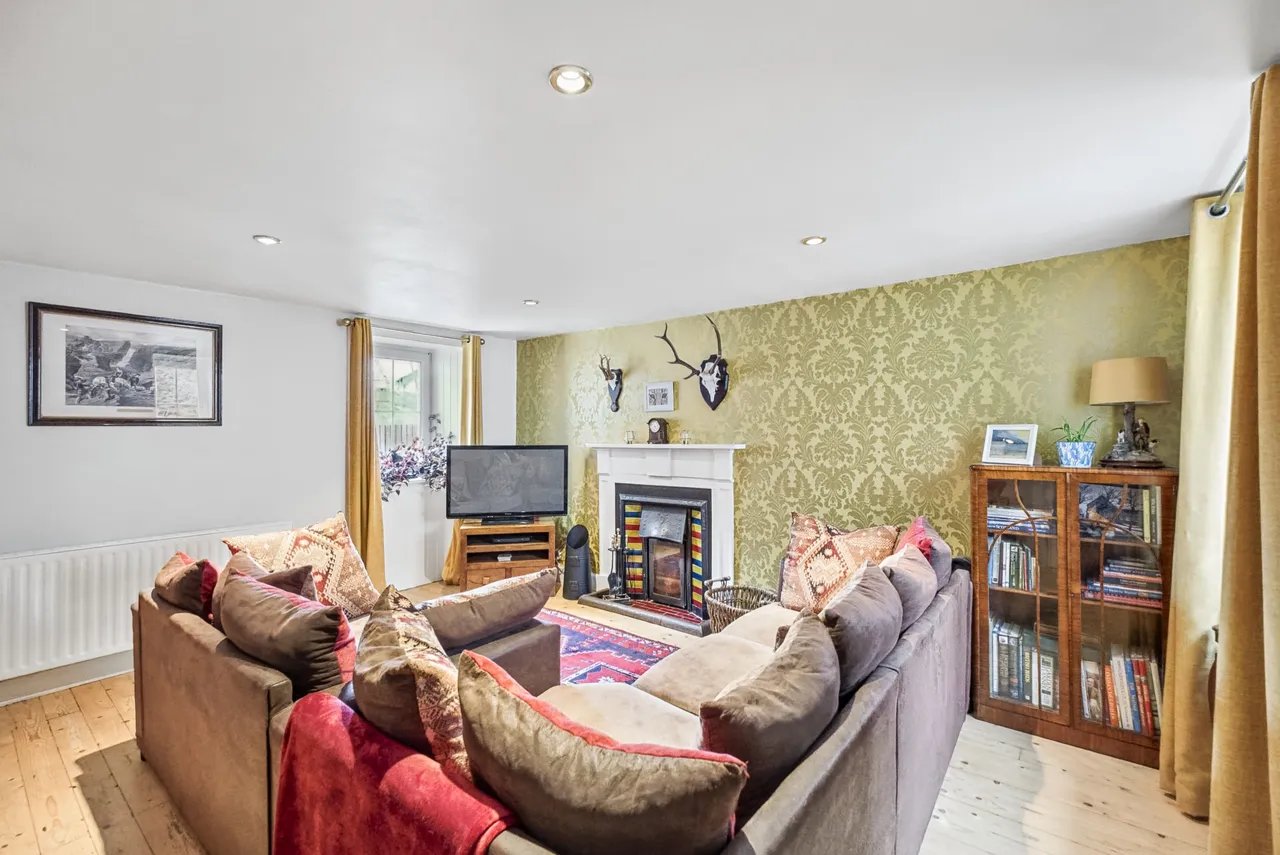 Main Street, Crawfordjohn, ML12, photo 15