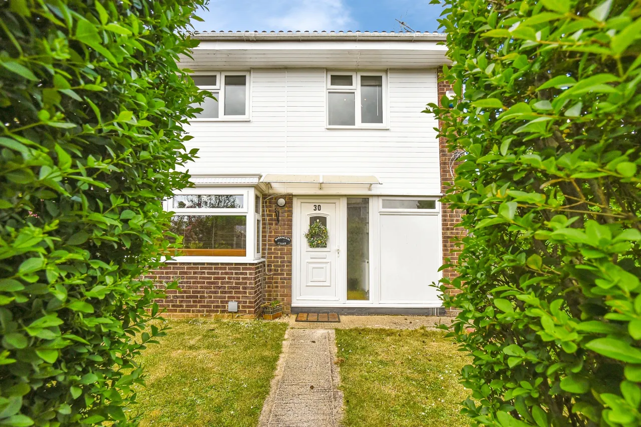 Barrington Close, Liden, SN3, photo 21