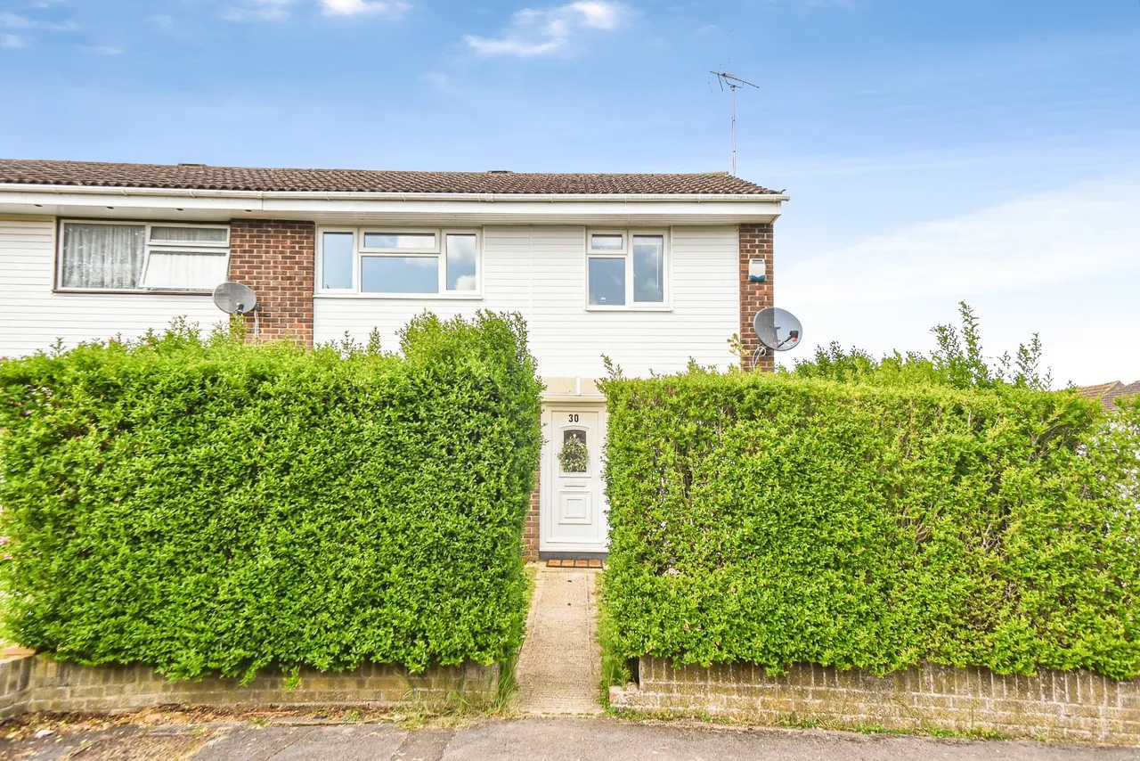 Barrington Close, Liden, SN3, photo 19
