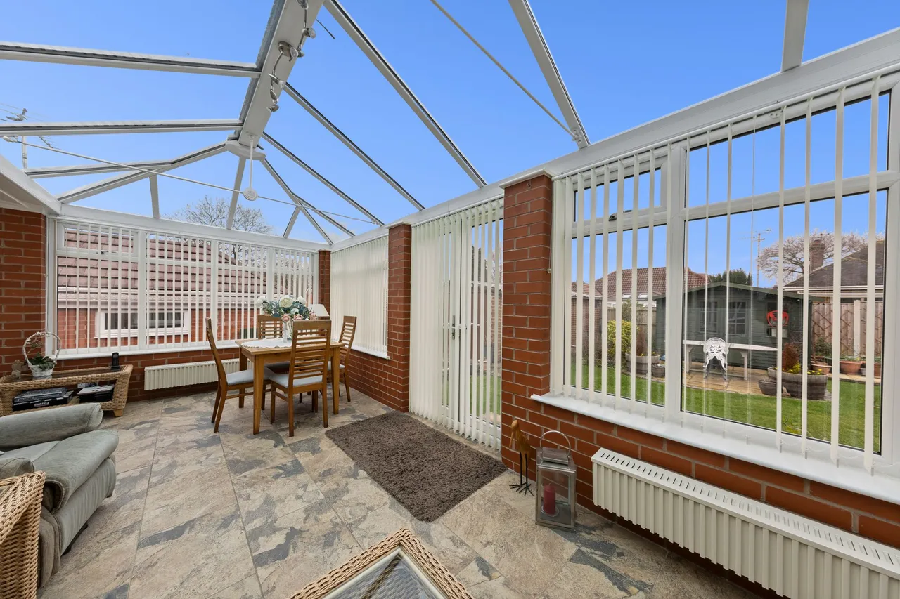 Halton Road, Great Sankey, Warrington, Warrington, WA5 3BN, photo 18