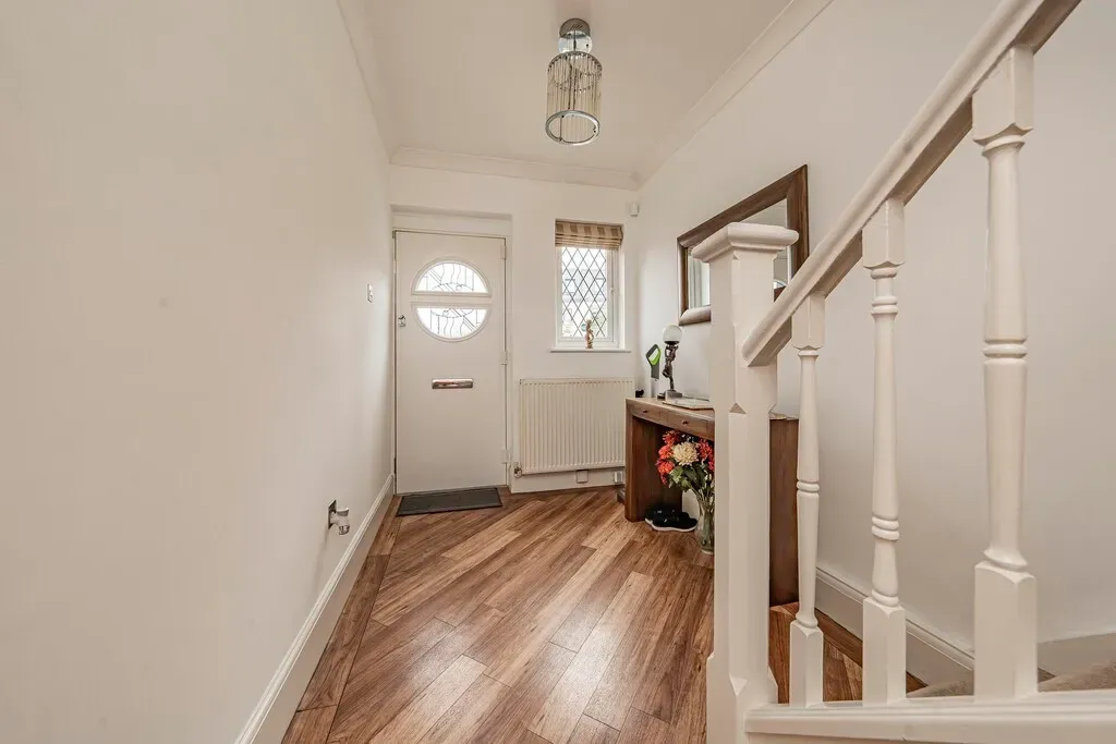 Bury Street, Ruislip, HA4, photo 11