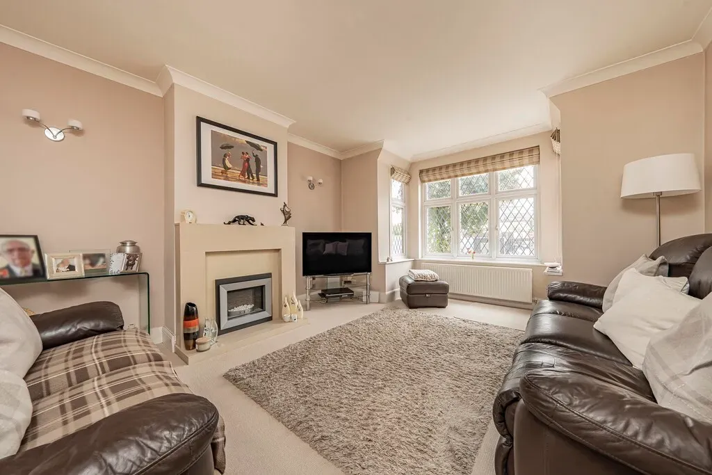 Bury Street, Ruislip, HA4, photo 20