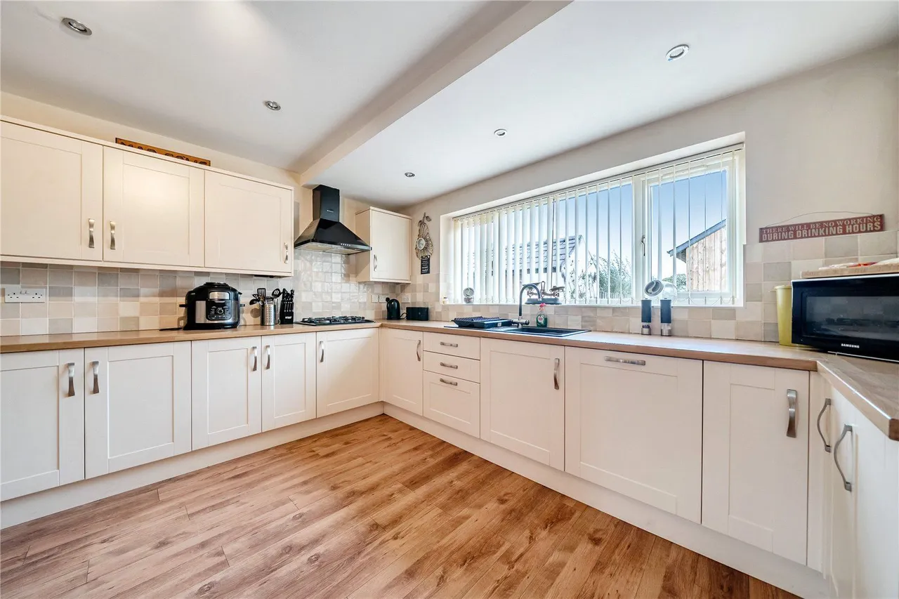 Ribblesdale Place, Osbaldeston, BB2, photo 6