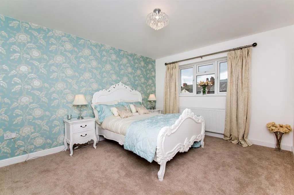 Park Mews, Burton On Trent, DE14, photo 11