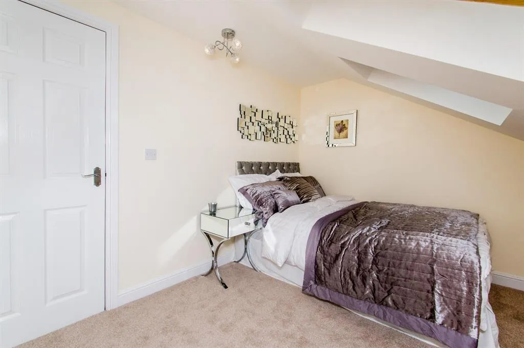 Park Mews, Burton On Trent, DE14, photo 12