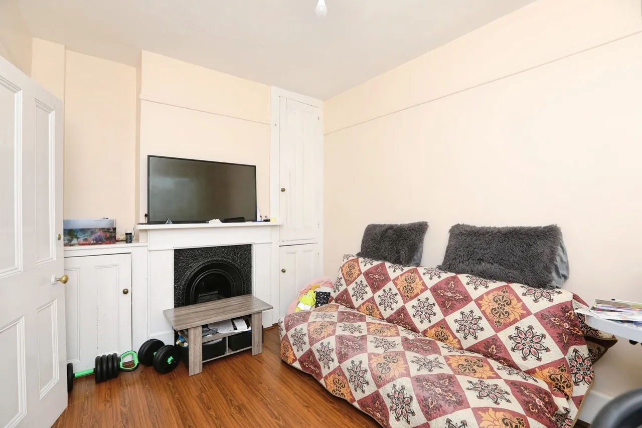 Pagitt Street, Chatham, ME4, photo 4