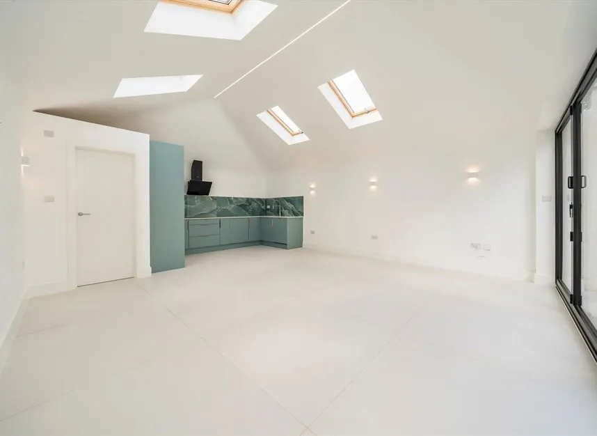 Mitcham Road, Tooting, SW17, photo 9