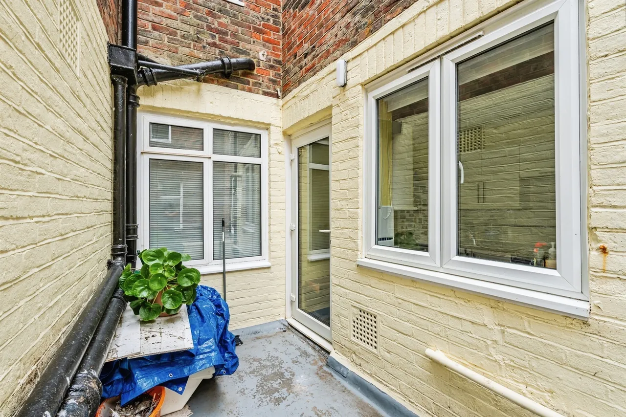 Broad Street, Seaford, photo 5