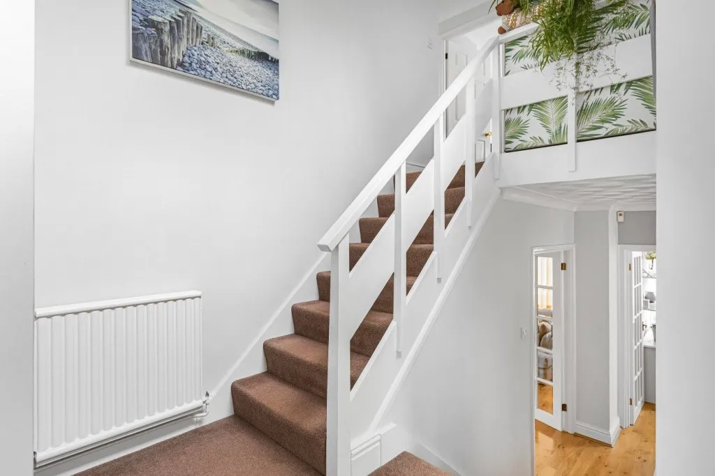 Minster Close, Hatfield, AL10, photo 13