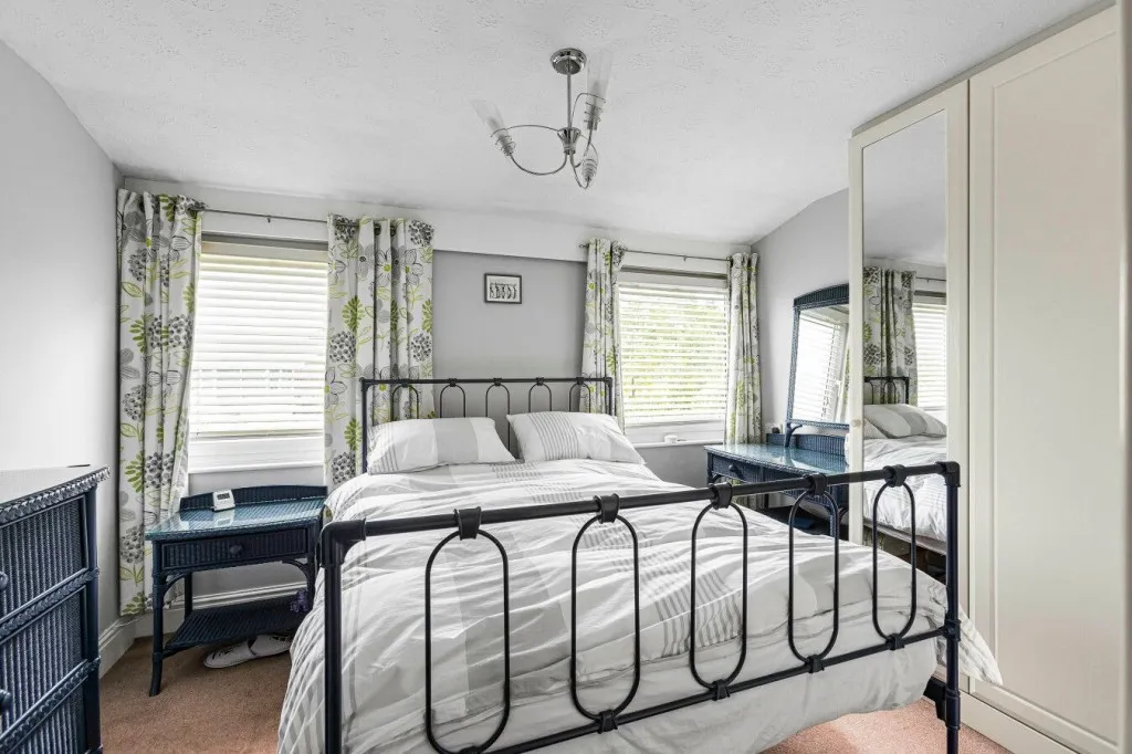 Minster Close, Hatfield, AL10, photo 12