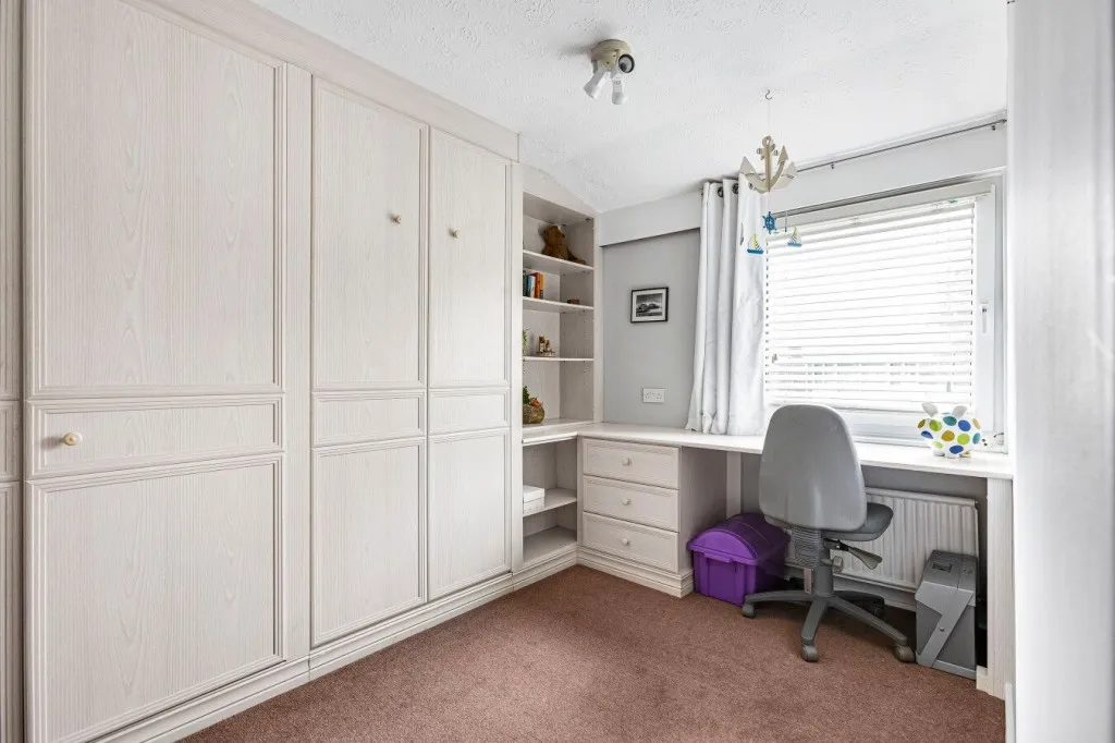 Minster Close, Hatfield, AL10, photo 16