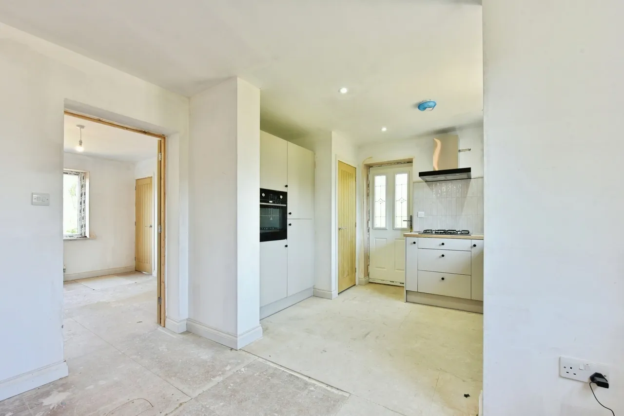 Twickenham Glade, Halfway, Sheffield, S20, photo 4