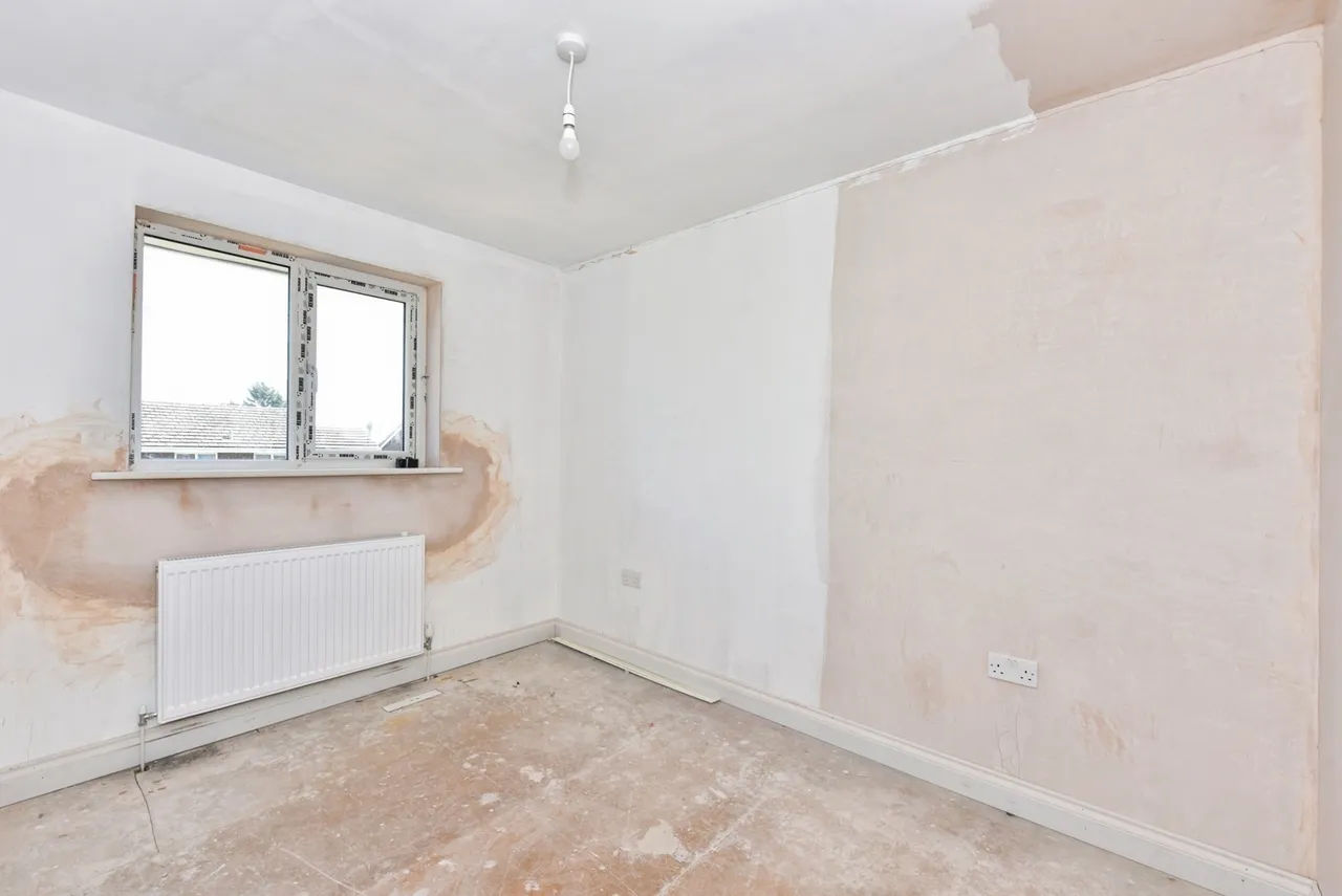 Twickenham Glade, Halfway, Sheffield, S20, photo 9