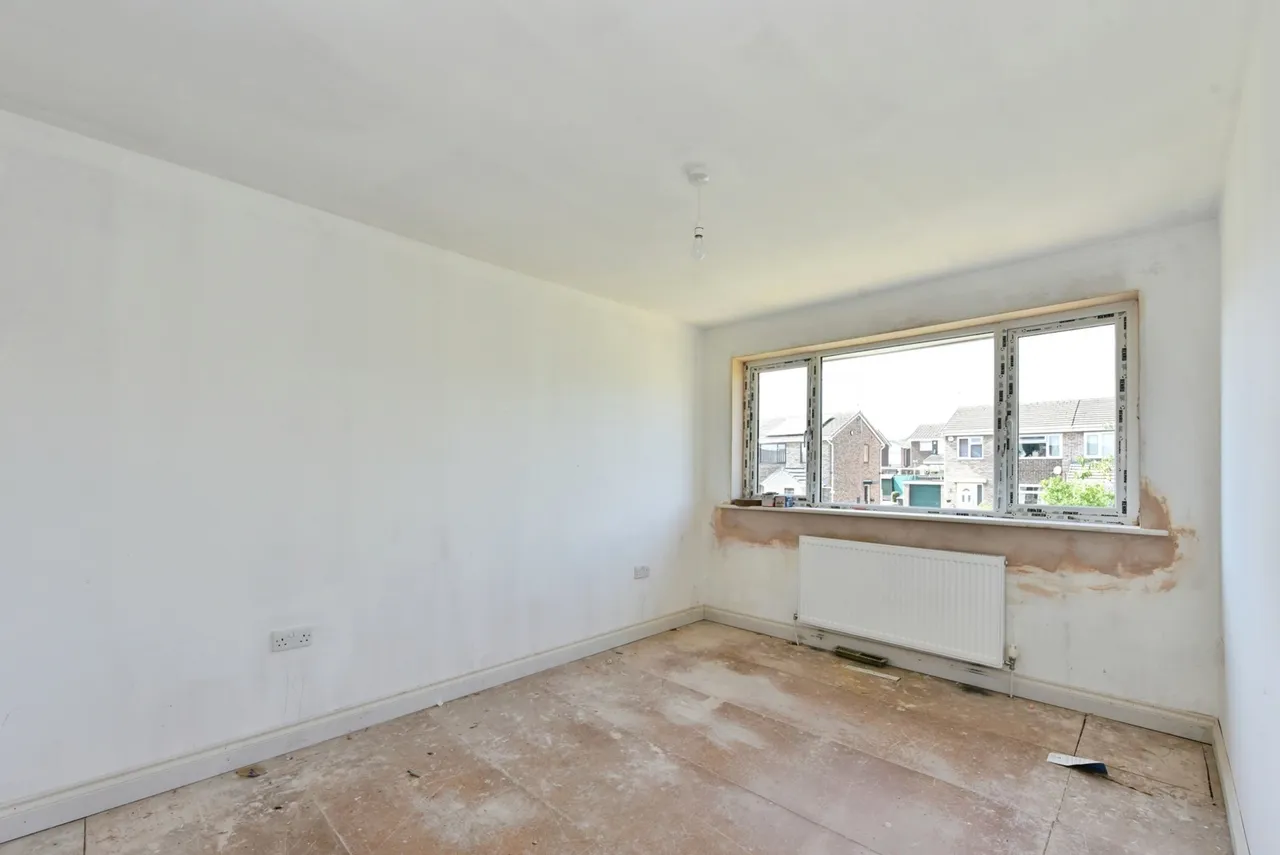 Twickenham Glade, Halfway, Sheffield, S20, photo 12