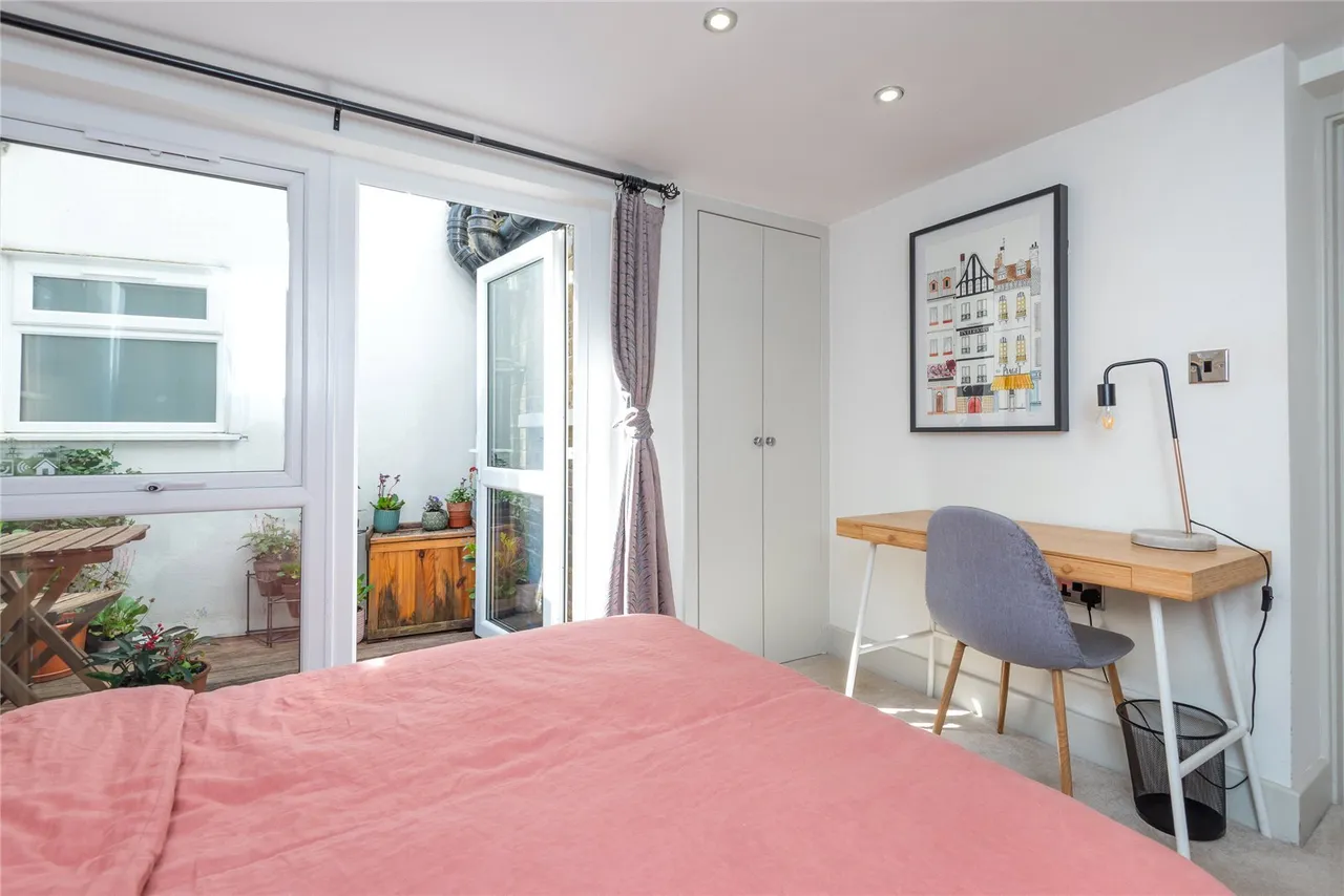 Catesby Street, SE17, photo 13
