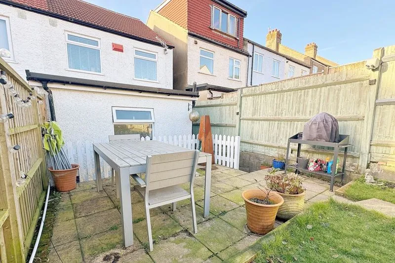 Hollingdean Terrace, Brighton BN1 7HE, photo 17
