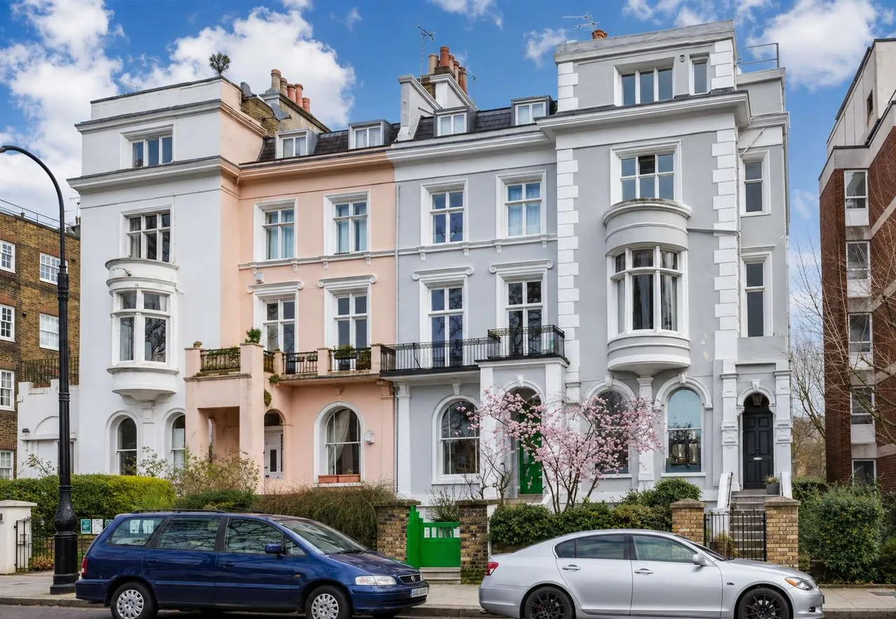 Regents Park Road, Primrose Hill, London, NW1 8UG, photo 7