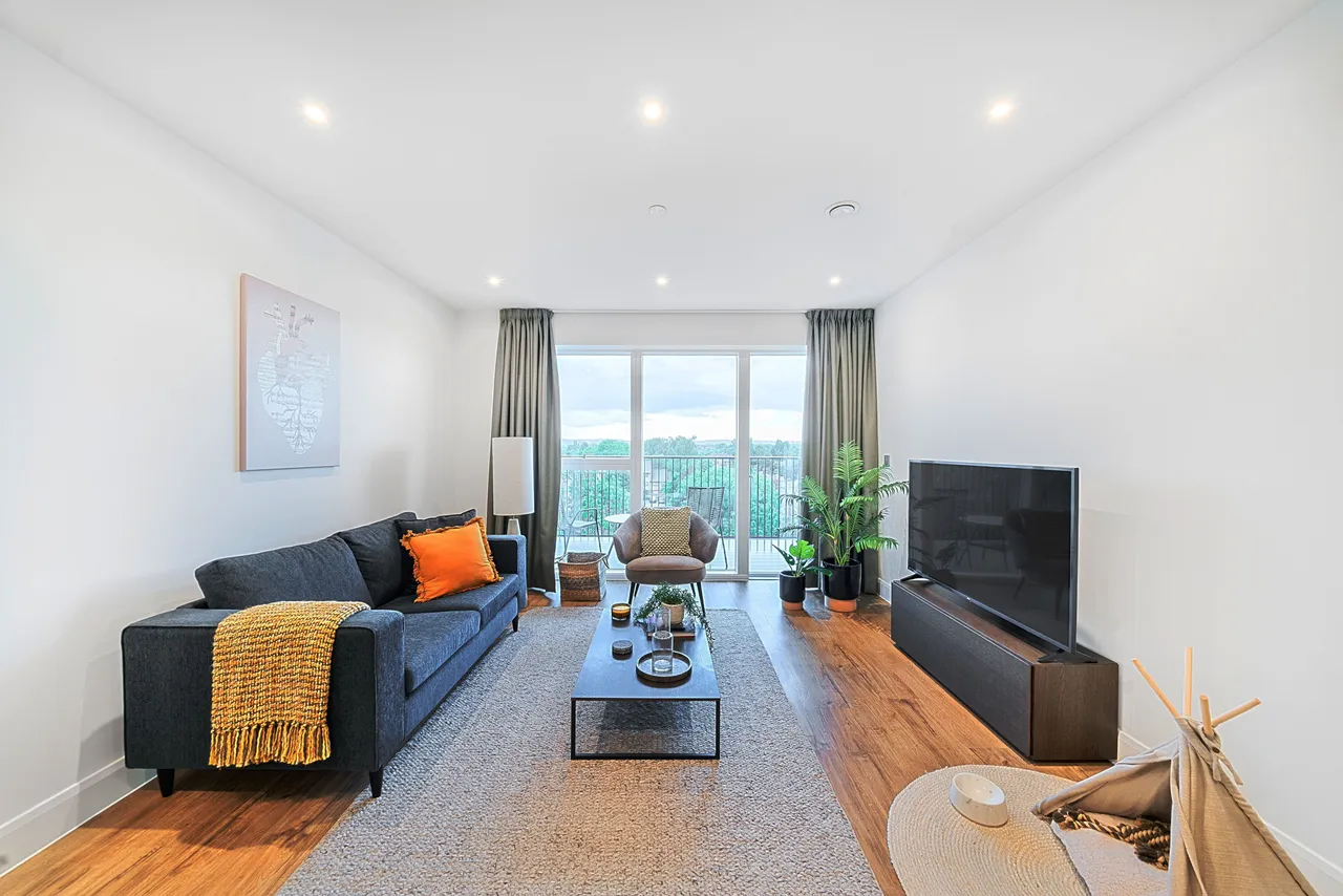 Flat 22, Ashbrook House, London, photo 10