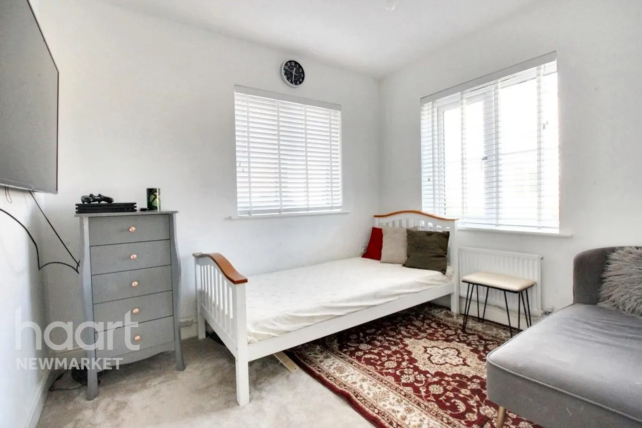 Glebe Drive, Newmarket, CB8, photo 5
