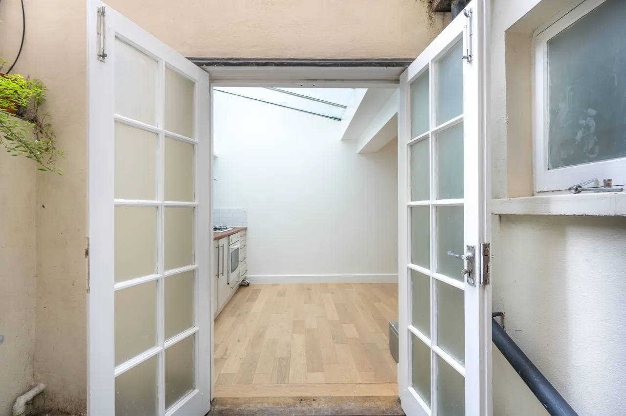 Lower Ground Floor Flat, 221 Westbourne Park Road, London, photo 10