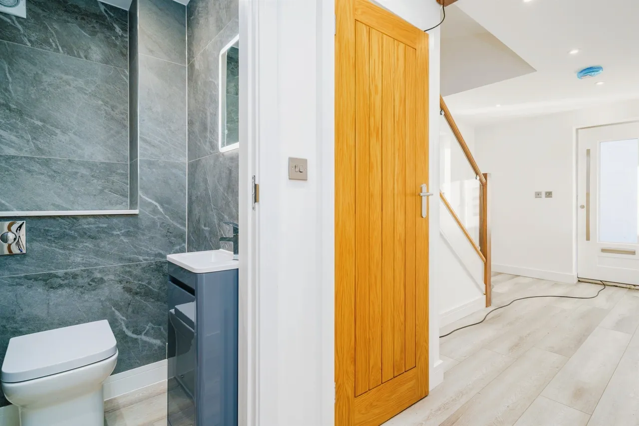 Walnut Tree Close, Nazeing, Waltham Abbey, photo 12